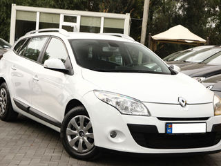 Renault Megane foto 2