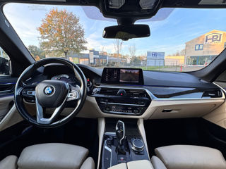 BMW 5 Series foto 8