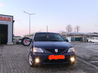 Dacia Logan foto 8