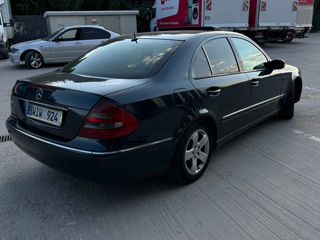 Mercedes E-Class foto 5