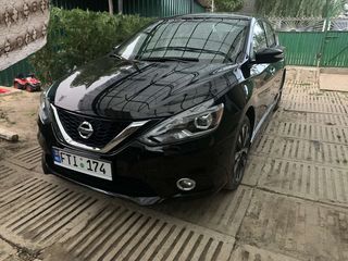 Nissan Sentra foto 2