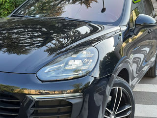 Porsche Cayenne foto 3