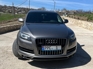 Audi Q7 фото 7