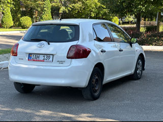 Toyota Auris foto 4