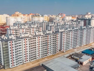 Apartament cu 2 camere, 78 m², Buiucani, Chișinău foto 3