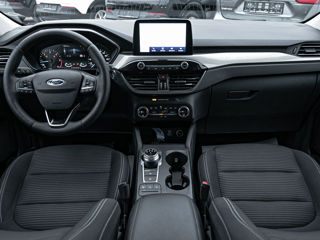 Ford Kuga foto 6