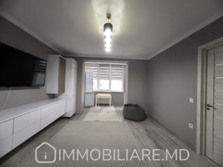 Apartament cu 2 camere, 75 m², Durlești, Chișinău foto 3