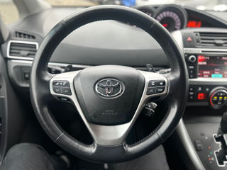 Toyota Verso foto 6