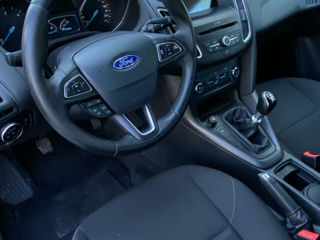 Ford Focus foto 5