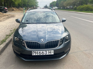 Skoda Octavia foto 2