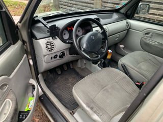 Renault Kangoo foto 6