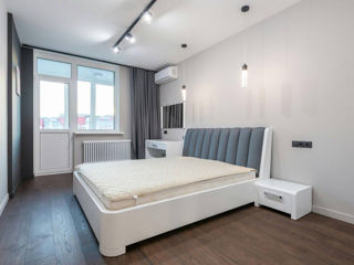 Apartament cu 2 camere, 69 m², Centru, Chișinău foto 8