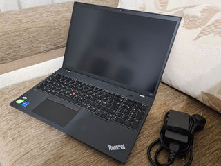 Lenovo ThinkPad P16s Gen 1 Mobile Workstation