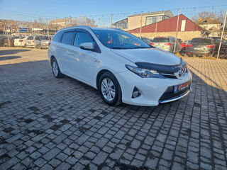 Toyota Auris foto 2