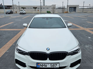 BMW 5 Series foto 3