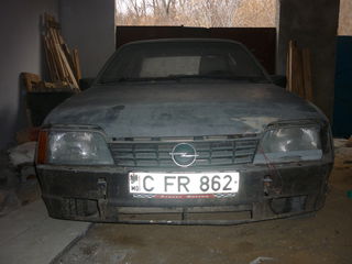 На запчасти opel foto 1