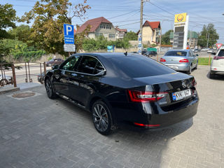 Skoda Superb foto 6