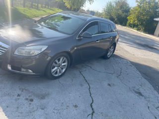 Opel Insignia foto 2