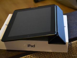 Apple iPad 2 16Gb wi-fi,бу в хорошем состояние 149 euro + чехол в подарок foto 1