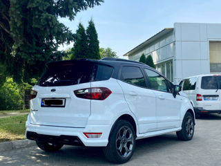 Ford EcoSport foto 3