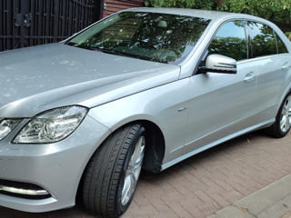 Mercedes E-Class foto 9