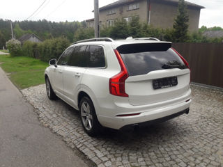 Volvo XC90 foto 8