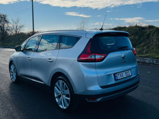 Renault Grand Scenic foto 4