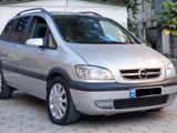 Opel Zafira foto 3