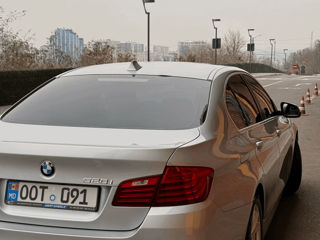 BMW 5 Series foto 6