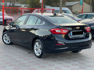 Chevrolet Cruze foto 3