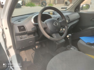 Nissan Micra foto 4