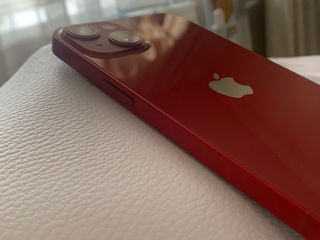 iPhone 13 128 GB, Product Red foto 6