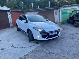 Renault Megane foto 2