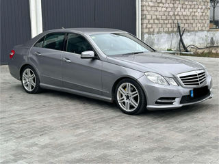 Mercedes E-Class foto 2