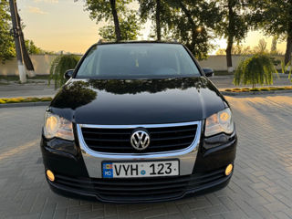 Volkswagen Touran foto 6