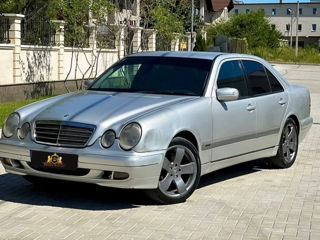 Mercedes E-Class