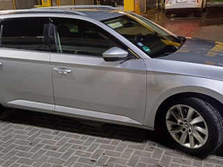 Skoda Superb foto 6