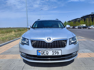 Skoda Superb foto 6