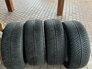 Michelin 235/45/18 foto 4