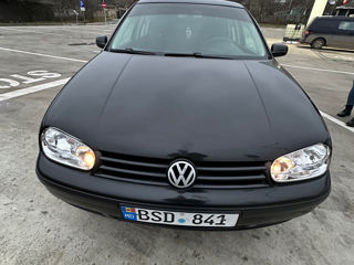 Volkswagen Golf foto 2