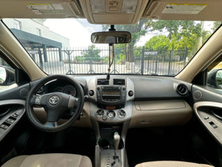 Toyota Rav 4 foto 5