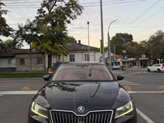 Skoda Superb foto 3