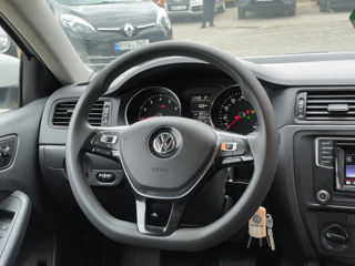 Volkswagen Jetta foto 14