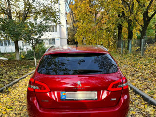 Peugeot 308 foto 4