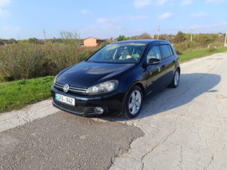 Volkswagen Golf foto 1