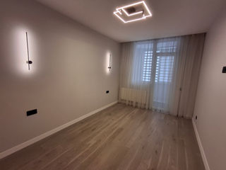 Apartament cu 2 camere, 65 m², Botanica, Chișinău foto 8