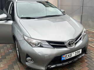 Toyota Auris foto 8