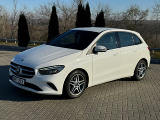 Mercedes B-Class foto 12