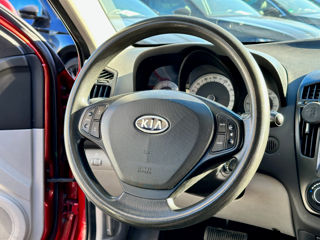 KIA Ceed foto 13