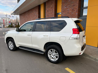 Toyota Land Cruiser Prado foto 6